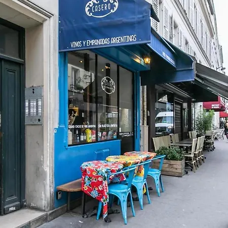 Cozy Little Duplex Near Montmartre Apartment *